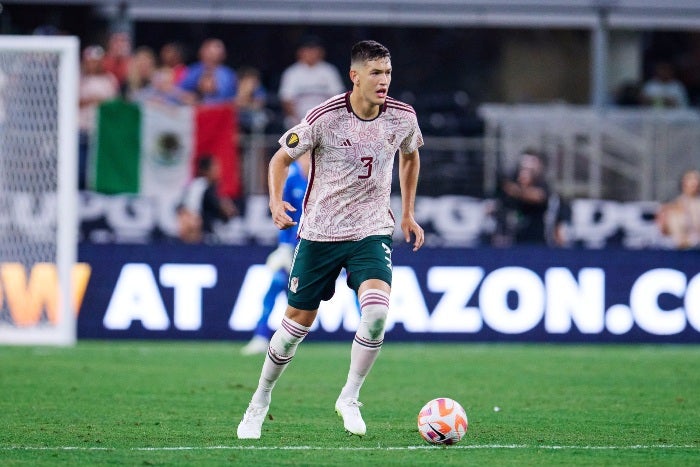 César Montes en la Copa Oro con México