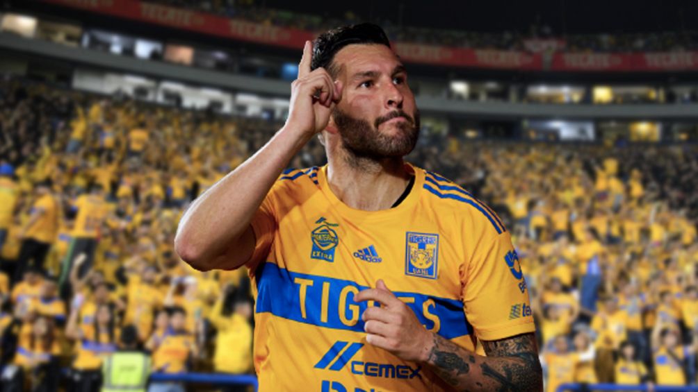 Gignac entrenó junto a su retoño en "El Volcán"