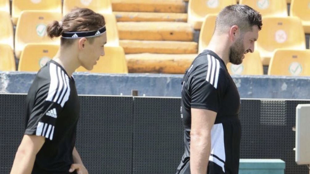 El francés junto a su hijo mayor en el entrenamiento