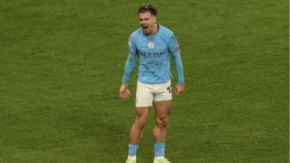 Jack Grealish en un partido con el Man City