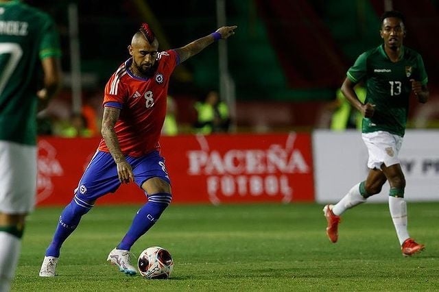 Arturo Vidal jugando para Chile 