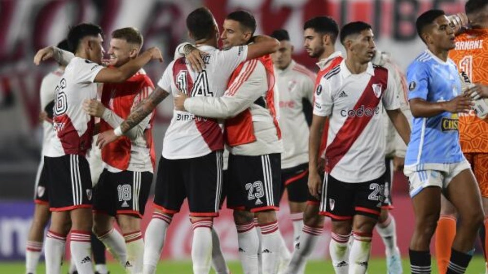 River Plate festejando la victoria 