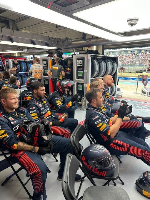 Equipo de mecánicos de Red Bull 