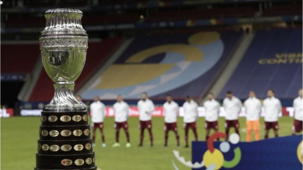 El trofeo de Copa América se disputará en 2024