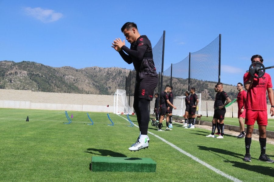 Atlas estrenó la Academia AGA