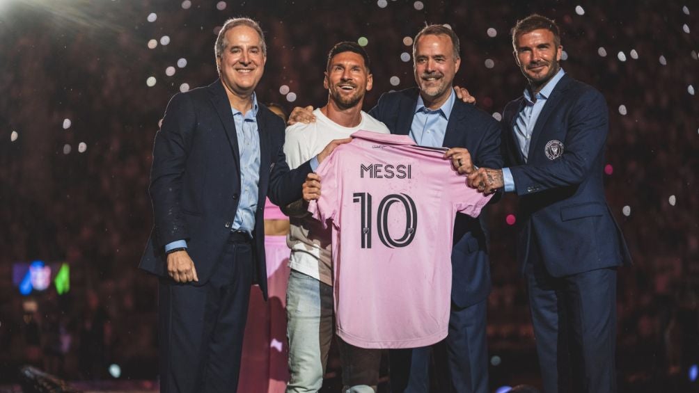 El crack sudamericano con el jersey de su nuevo equipo