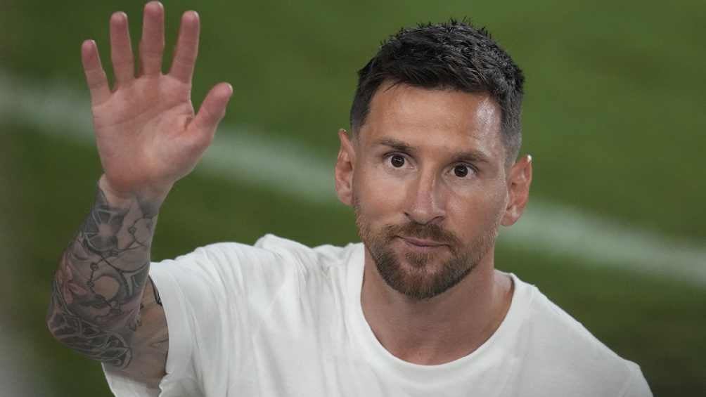 Messi sorprendió con la nueva playera del equipo