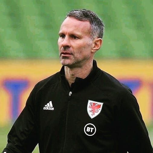 Giggs como entrenador de Gales 