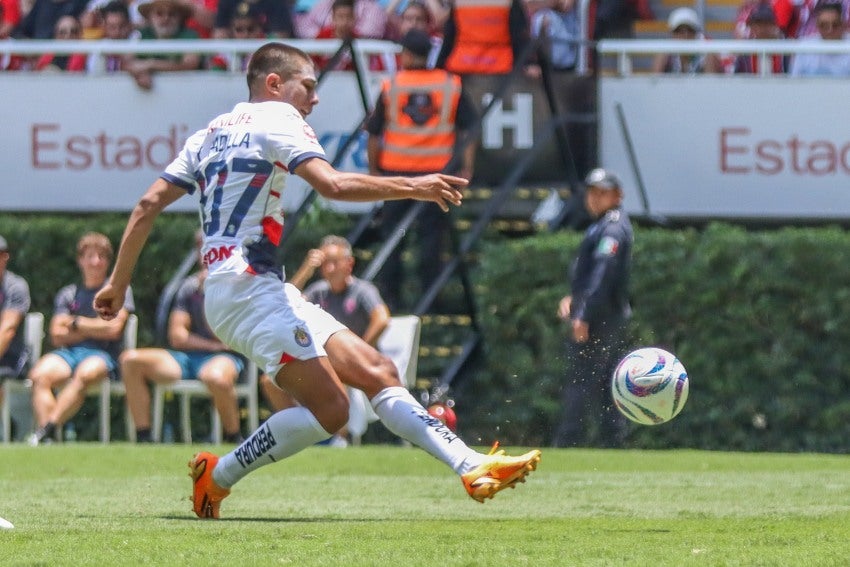 Yael Padilla en un partido de Chivas