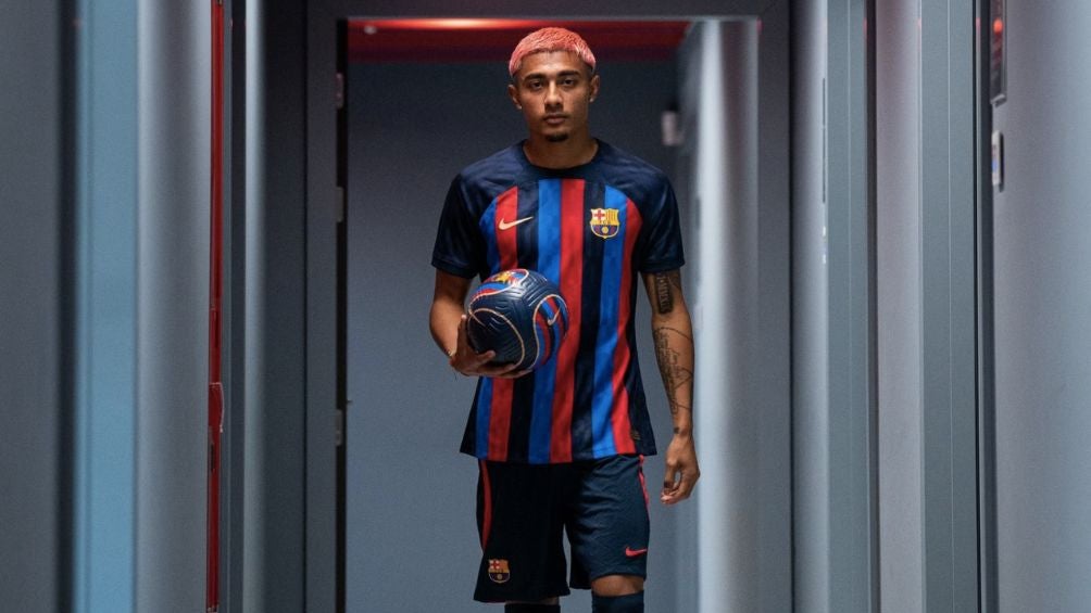 Araujo tendrá oportunidad de mostrarse en el Barcelona