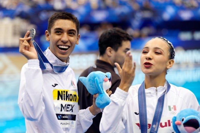 Itzamary González y Diego Villalobos ganaron plata en nado sincronizado