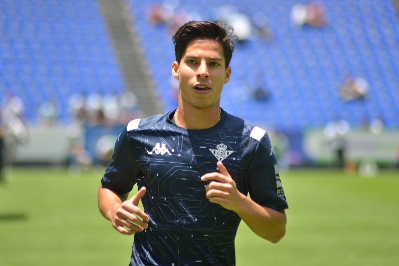 Lainez entrenando con los españoles 