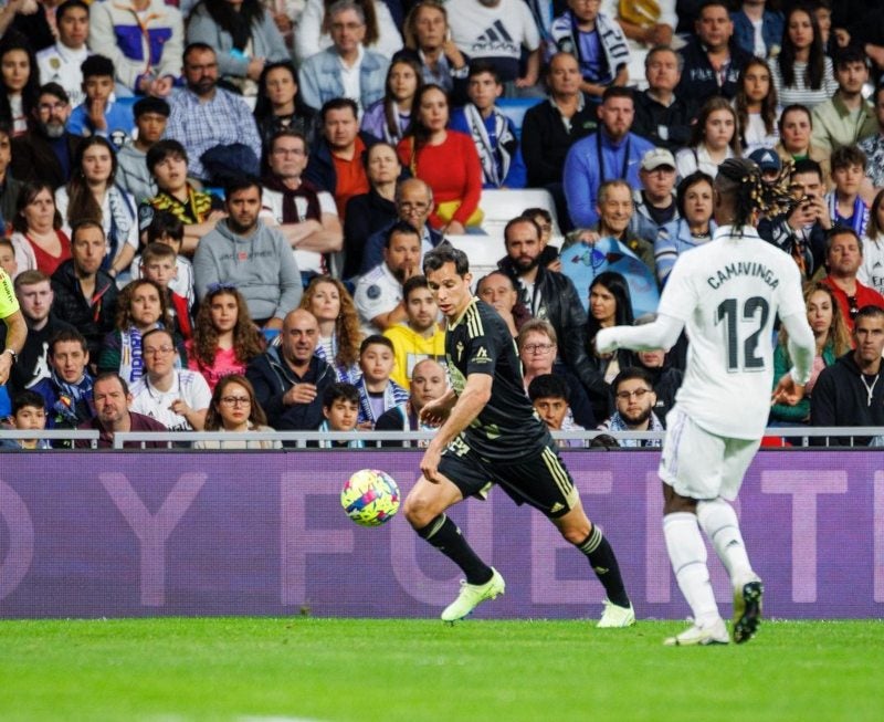 Solari enfrentando al Real Madrid 