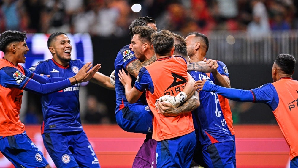 Cruz Azul celebrando su pase en la Leagues Cup 