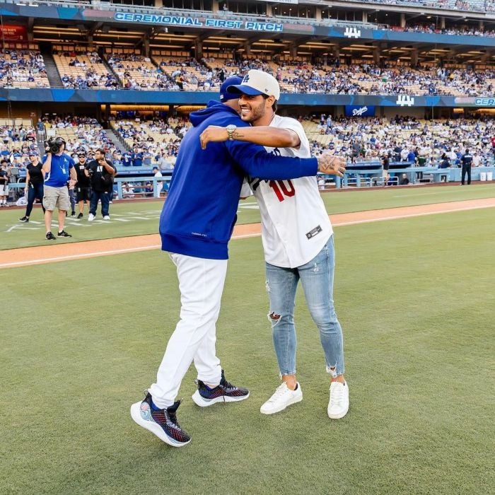 Carlos Vela throws out the first ball at Dodger Stadium jinxing them on a  loss to the Reds