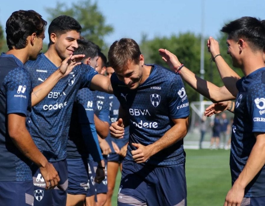 Canales ya está con el plantel de Rayados