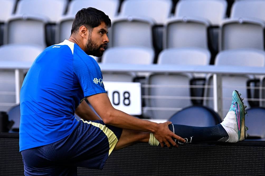 Néstor Araujo en entrenamiento con América