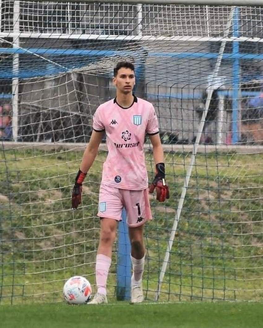 Francisco Gómez portero juvenil de Racing