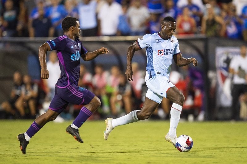 Cruz Azul enfrentando al Charlotte FC 