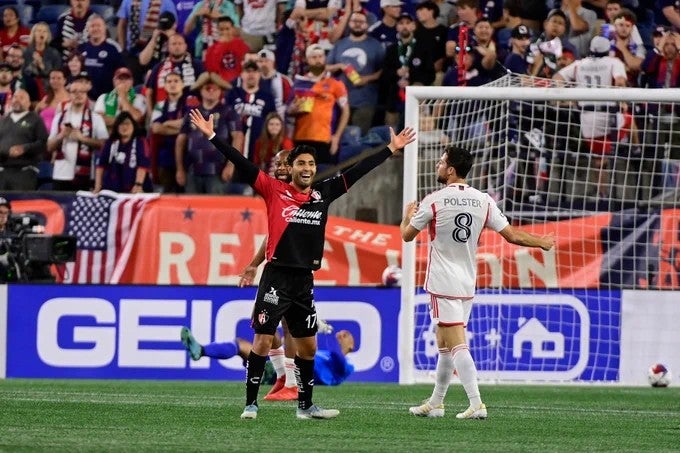 Atlas tomó ventaja de 2-0 contra New England Revolution 