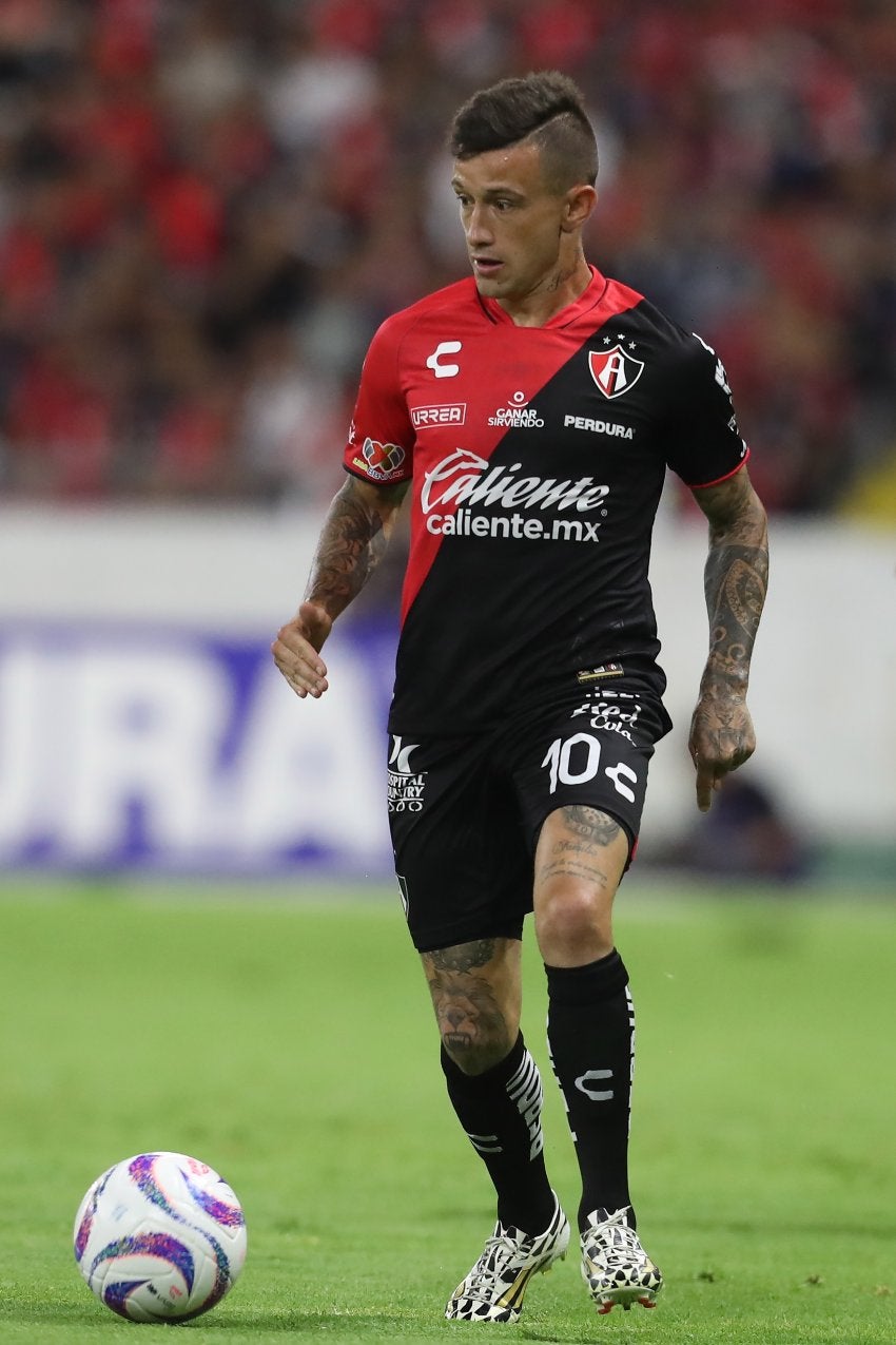 Huevo Lozano en un juego del Atlas