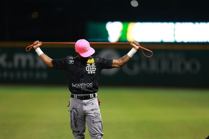 Mariachis de Guadalajara previo al juego ante Rieleros  