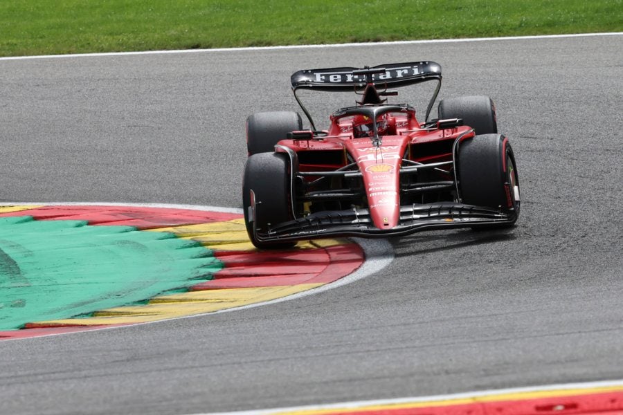 Leclerc está cerca de extender contrato con Ferrari