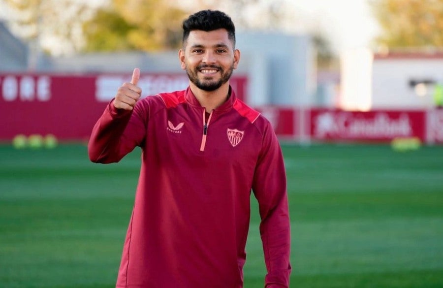 Tecatito no tiene asegurada su permanencia en el Sevilla