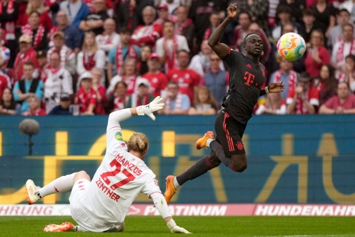 Sadio Mané en un partido con Bayern Munich