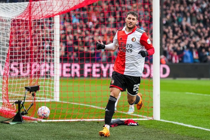 Giménez anotó 23 goles en su primera temporada con Feyenoord