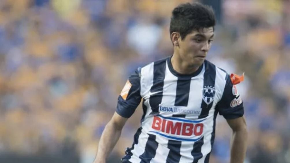 Corona jugando con Monterrey