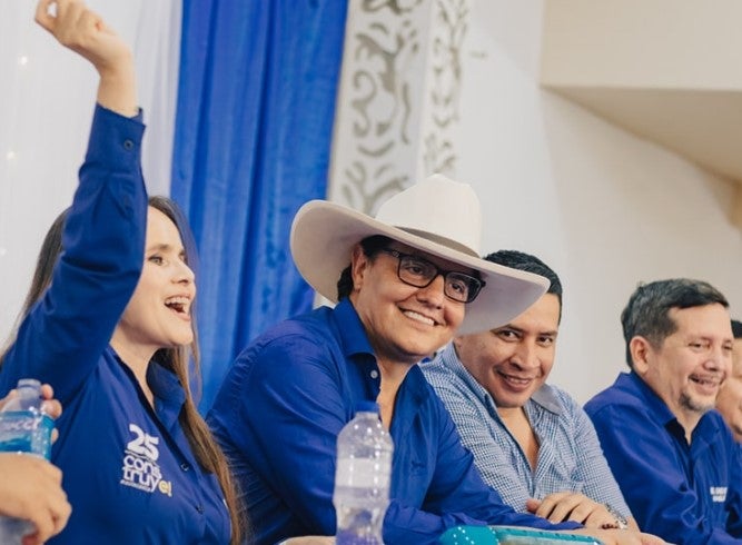 Fernando Villavicencio durante un evento de campaña