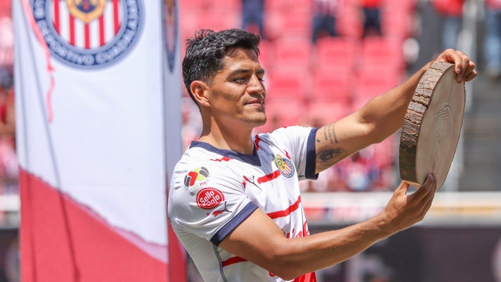 Chapo Sánchez sigue vigente en Chivas