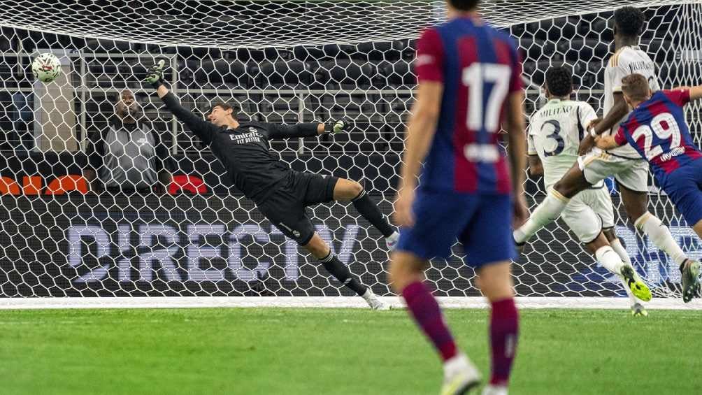 Courtois se rompió el ligamento