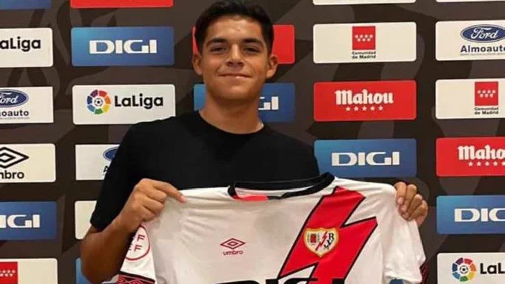 César Limón fichó con el Rayo Vallecano 