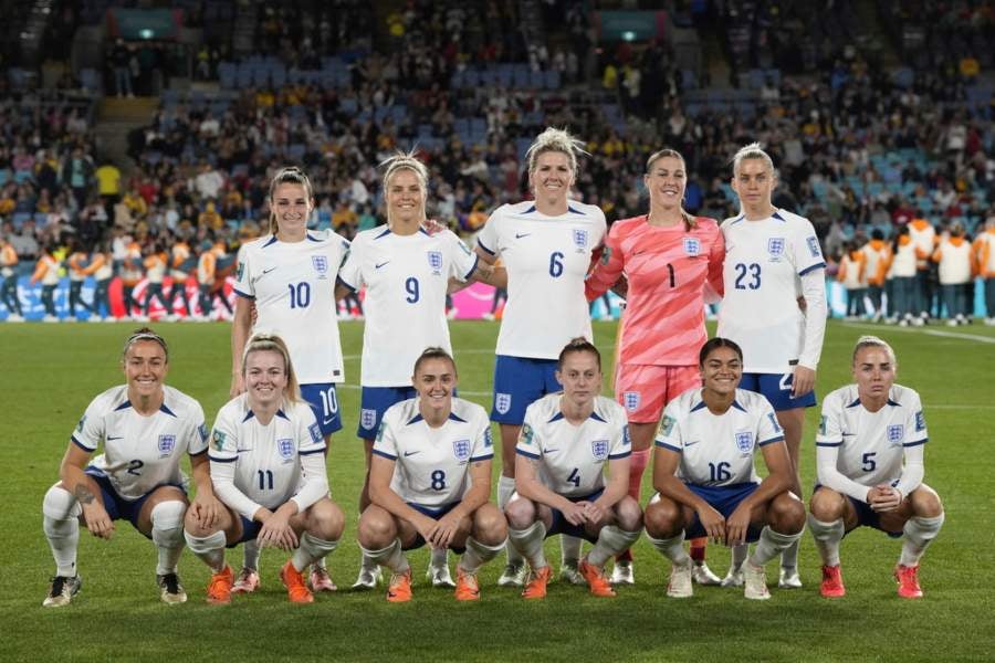 Inglaterra jugará contra Australia en Semifinales