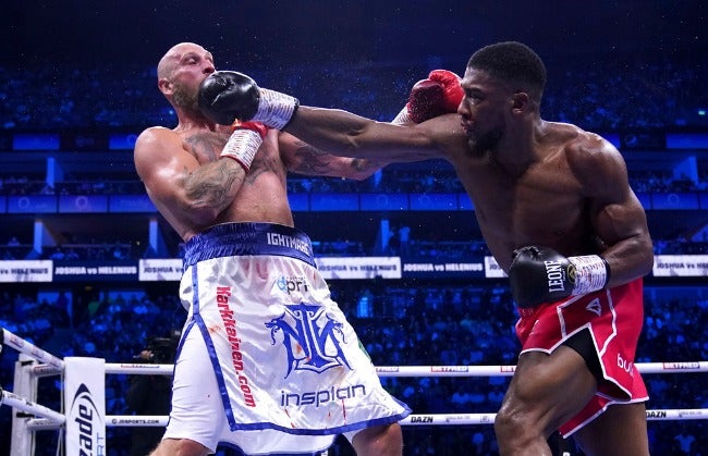 Anthonu Joshua venció por KO a Helenius