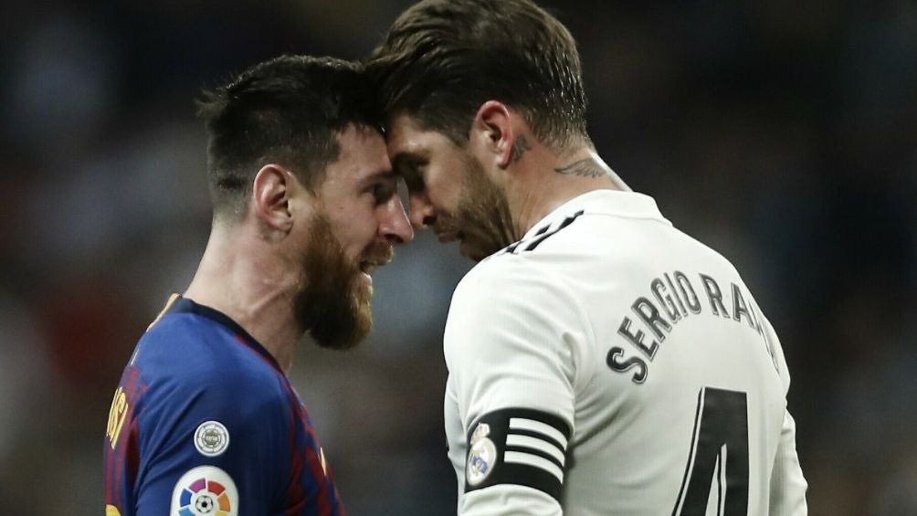 Ramos y Messi durante un Clásico español