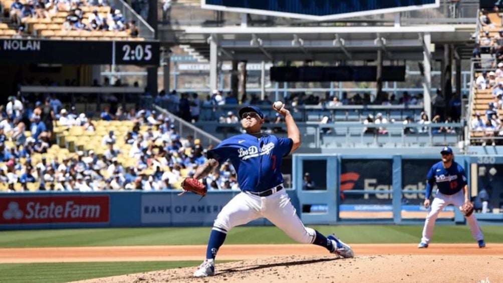 El mexicano en la lomita del Dodger Stadium