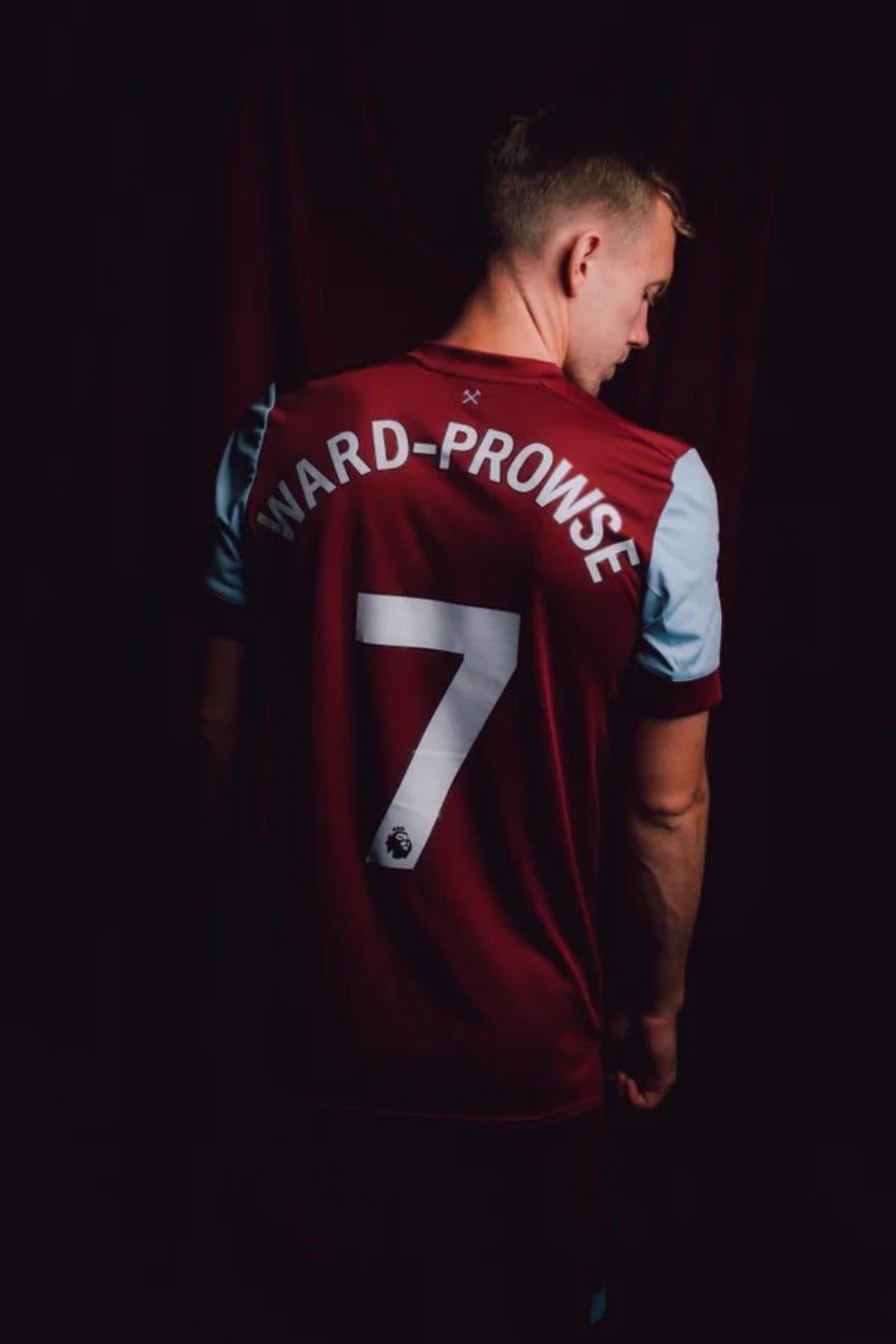 James Ward-Prowse en su presentación con West Ham