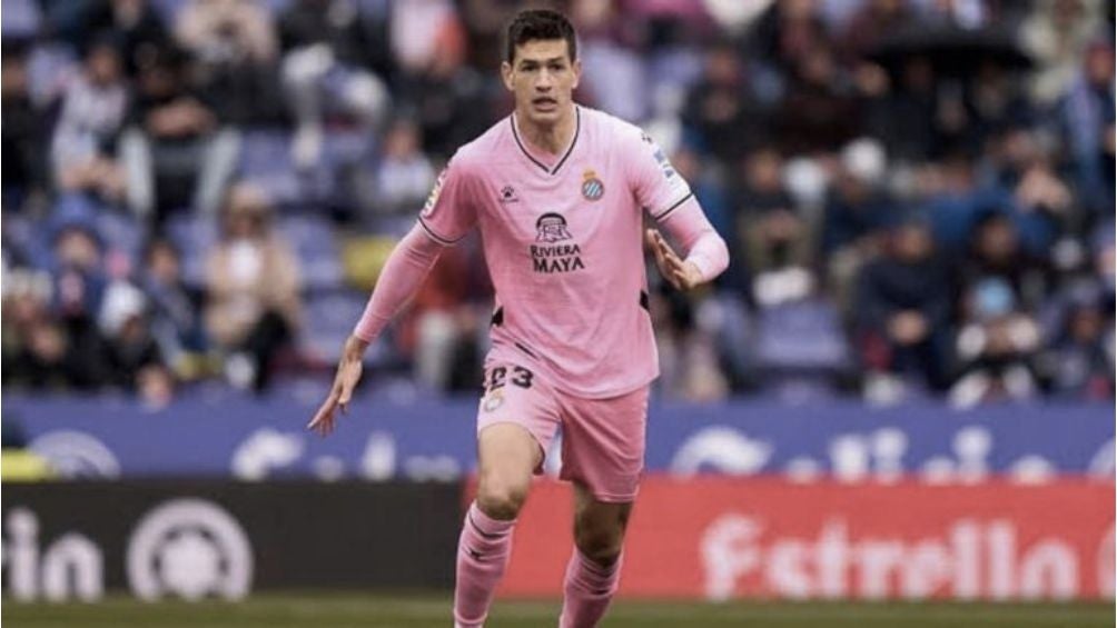 Montes en un partido con el Espanyol