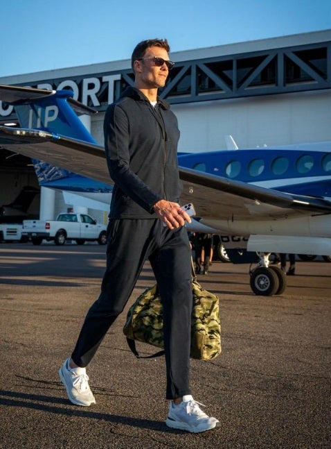 Tom Brady posa para una fotografía