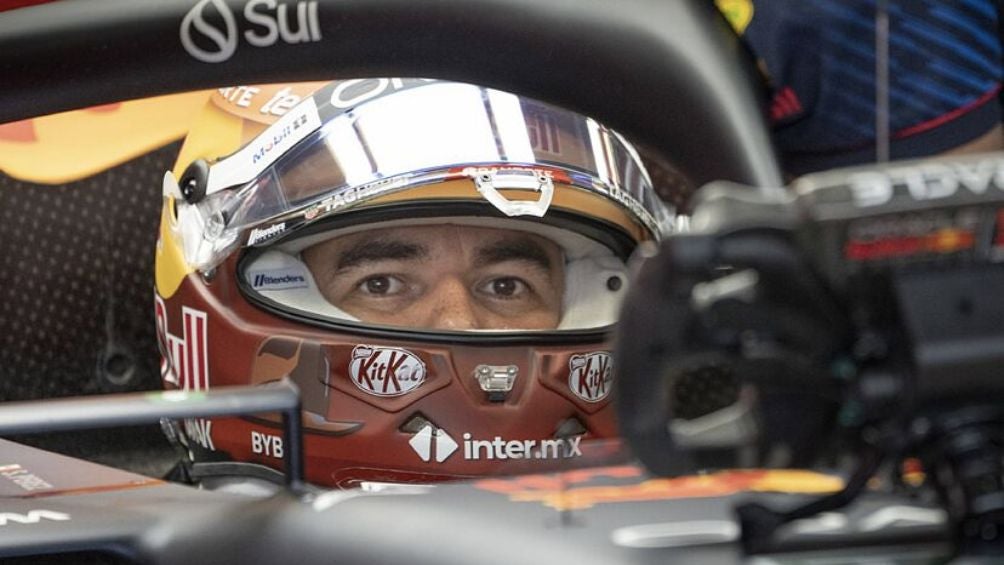 Checo Pérez en su RB19