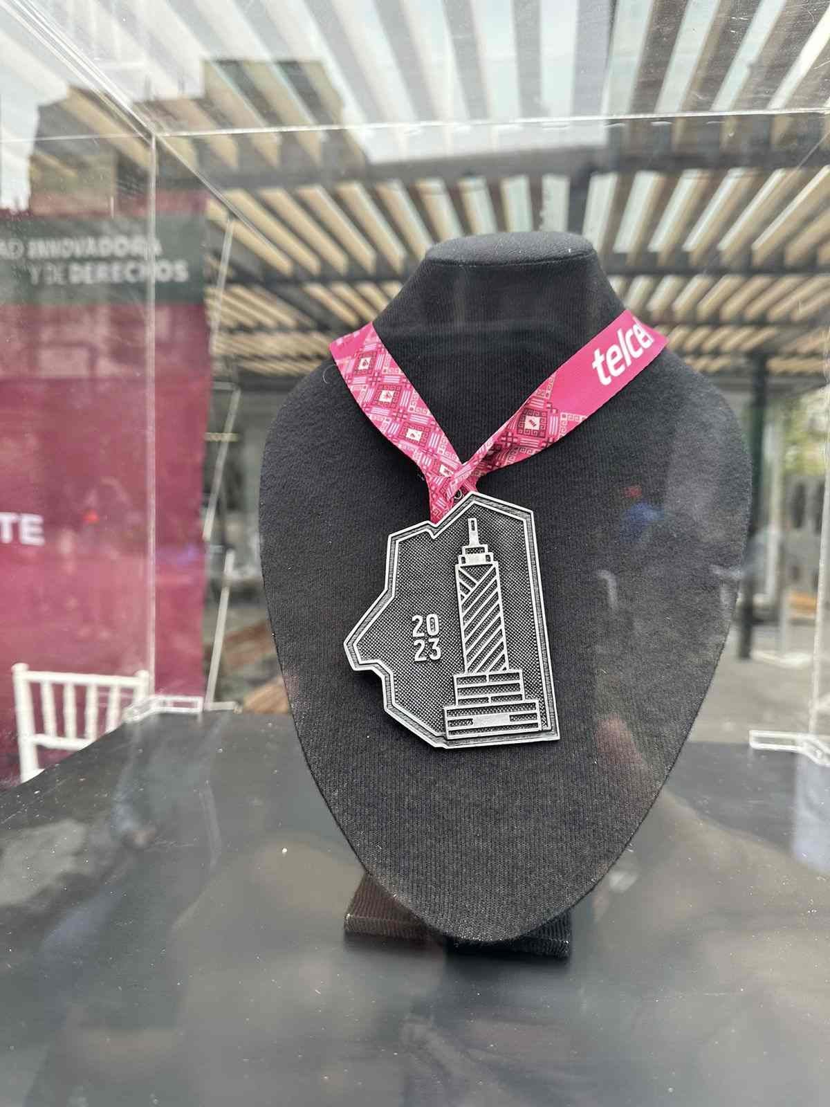 Estas son las medallas que se repartirán en el Maratón de la CDMX