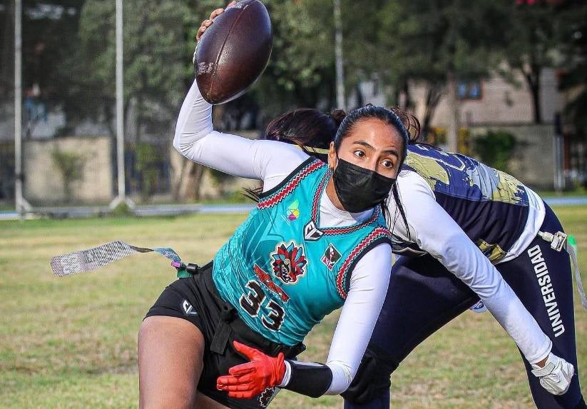 Diana Flores embajadora del flag football para la NFL