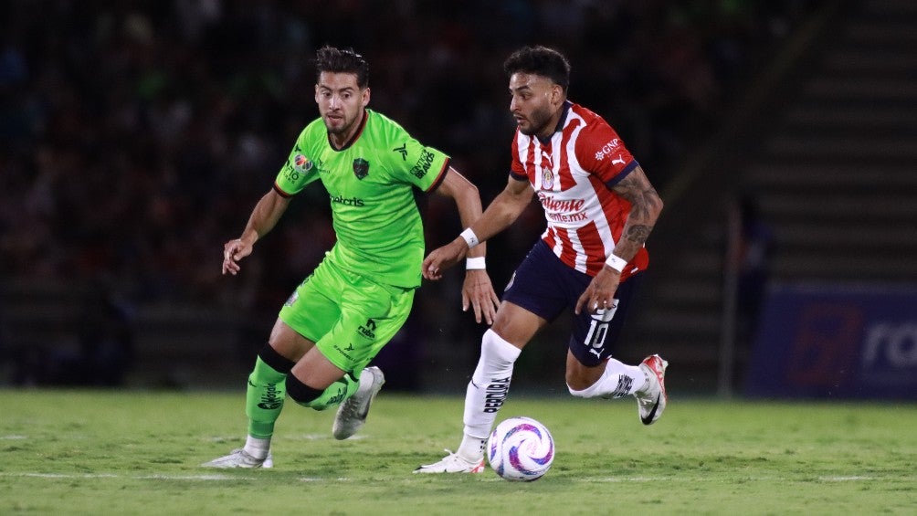 Alexis Vega en el partido ante Juárez FC