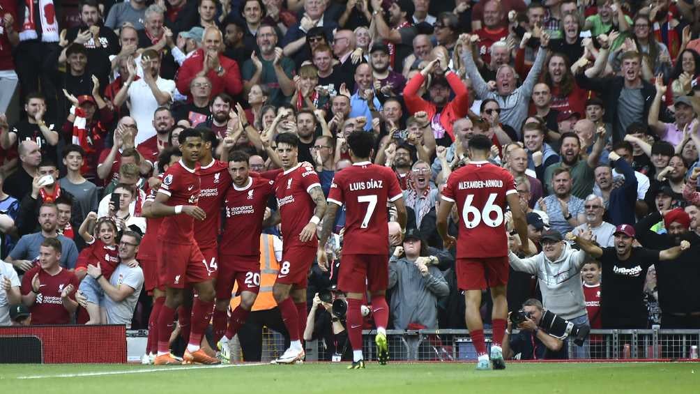 Liverpool remonta ante Bournemouth y consigue su primera victoria de la temporada