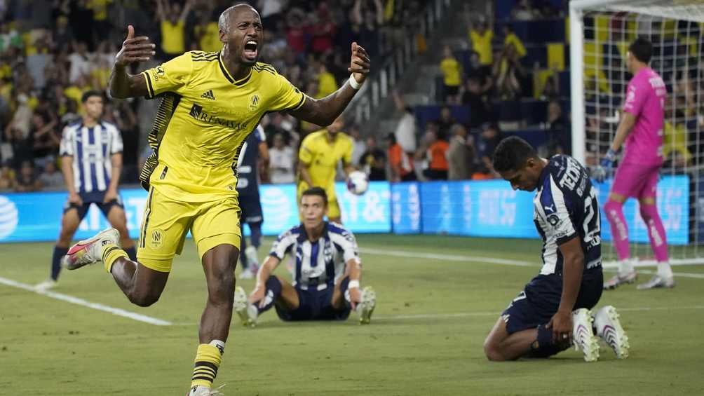 Víctor Guzmán lamentó no poder llegar la Final de Leagues Cup representando a México