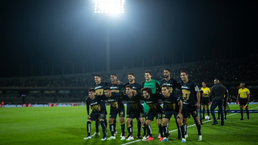 Pumas estrenó iluminación durante sus goles