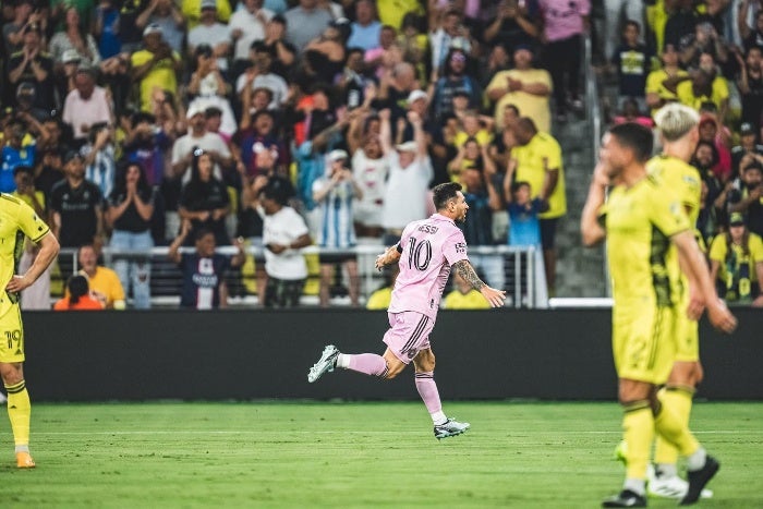 Messi festejando su gol en la Leagues Cup